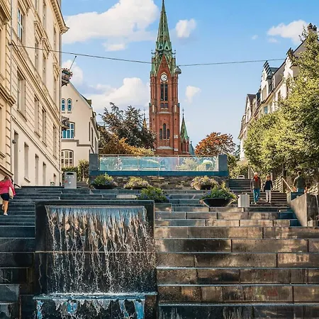 Appartement Dinbnb I Characteristic Townhouse With Bathtub