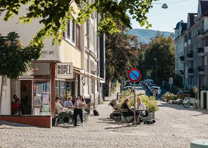 Dinbnb I Characteristic Townhouse With Bathtub * Bergen