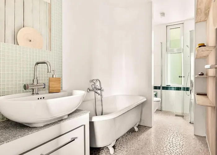 Dinbnb I Characteristic Townhouse With Bathtub 아파트 베르겐